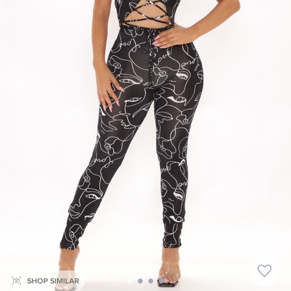 One True Love Jumpsuit by Fashion Nova size small - Picture 2 of 2